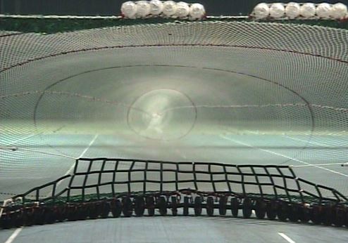 A flip up rope fitted to a model trawl in a flume tank